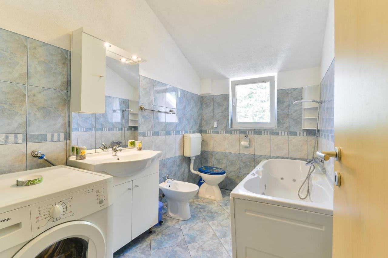 Family Friendly Apartments With A Swimming Pool Zadar - 18098 Eksteriør bilde